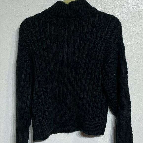 BCBGenertion Black Sweater Sz M NWT - Picture 8 of 12